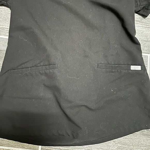 Figs Scrub Top - Picture 2 of 3